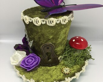 Alice In Wonderland Mini Top Hat Fascinator