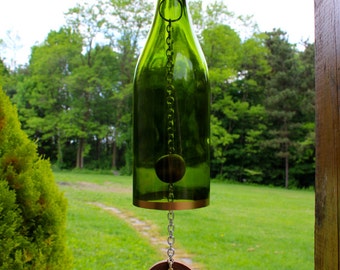 Wine Bottle Wind Chime - Mothers Day Gift, Gift for Mom, Wine Gift, Gift for Her, Wine Decor, Wine Chime, Garden Decor, Wine Bottle Decor