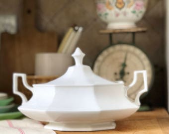 Vintage White Ironstone Tureen, Octagonal body, Heritage White, Johnson Bros, Impressed Made In England Backstamp, 70s
