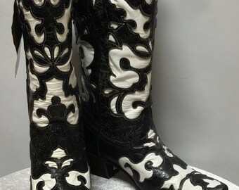 Corral Boots Lader Inlay in size 6.5 M