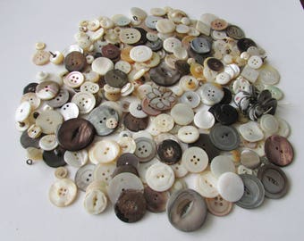 Vintage Lot Mother of Pearl Buttons MOP Buttons