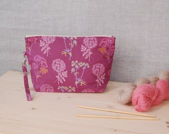 Small knitting project bag, sock bag, pencil case, notions bag, notions pouch, small zipper pouch, uk seller, make up bag, craft storage