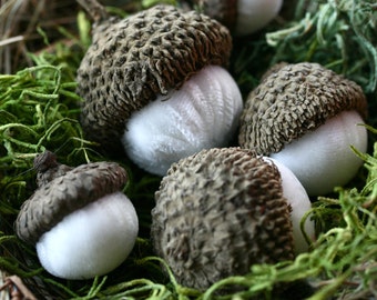 Ivory Acorns, Silk Velvet Acorns, Acorns, Set of 5 with Nest