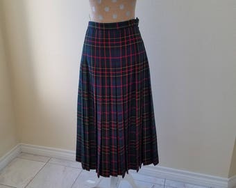Vintage Glenscot Plaid Skirt, Vintage Pleated Skirt, Vintage Glenscot Made in Scotland For Nordstrom Pleated Plaid Skirt, Size 8 Pleat Skirt