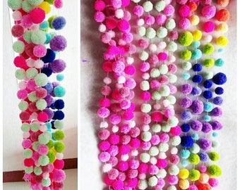 Beautiful pom pom garland