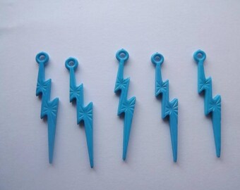 Charms eclairs turquoise acrylic (x 5)