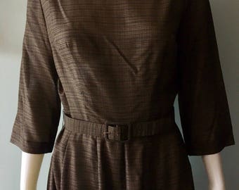 1950s Brown Plaid Dress with white lace collar size medium