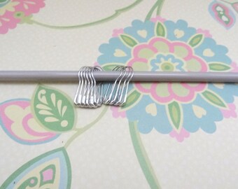 Set of 20, 50 or 100 Silver Removable Stitch Markers for Knitting, Crochet Markers,Knit Notions,French Bulb Pin, Fits up to US 10.5 (6.5 mm)