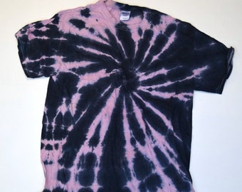 Baby Pink and Black Spiral Tie Dye T-Shirt (Gildan Heavy Cotton Size L) (One of a Kind)