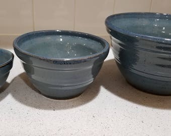 Set of nesting bowls ready to ship