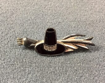 Unusual Enameled Sterling Silver Brooch-Welsh Hat and Leek. Free shipping