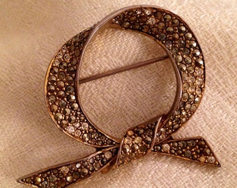 Vintage Les Bernard Marcasite and Rhinestone Brooch in a Loose Knot Design