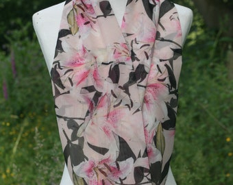 Lily print chiffon infinity scarf, beautiful oriental lillies fabric summer scarf / handmade loop scarf, gift for mum/friend / wife