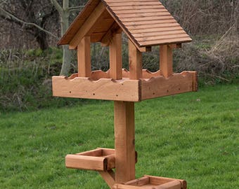 Triple Bird Table