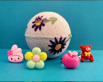 Surprise Bath Bomb with Girl's Ring inside