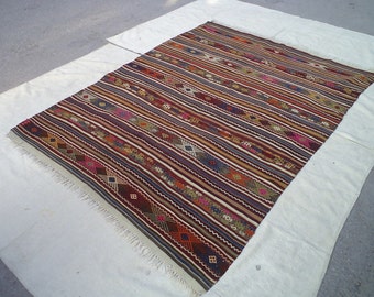 free shipping VINTAGE TURKİSH Balya kilim Anatolian - Rug Carpet-handwoven kilim rug - decorative kilim - SİZE:62'' X 84'' (155 cm X 210 cm)