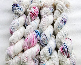 MERINO SockYarn,75 MERINO,25 polyamid 100g 3.5 oz.Nr. 227