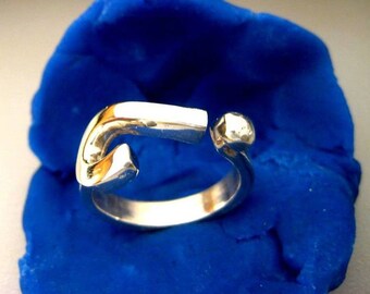 Atgento question mark ring