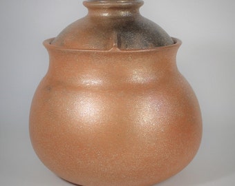 Flameware Bean Pot, 3.75 qt., Micaceous Pottery