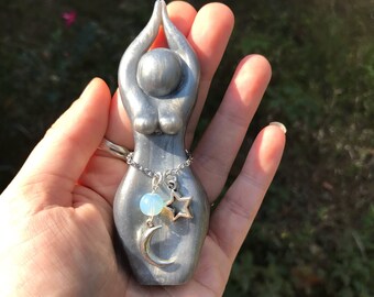 Aradia Story Goddess Sculpture (statue, moon goddess, lunar wisdom, witch)