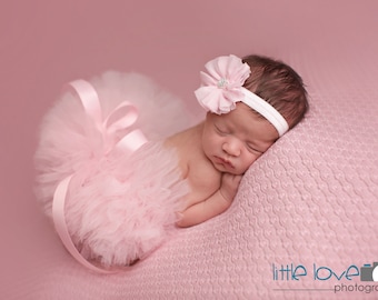 LIGHT PINK Newborn Tutu and Headband, Pink Tutu Set, Newborn Tutu, Baby Tutu, Photography Prop, Pink Tutu, Newborn Photo Prop