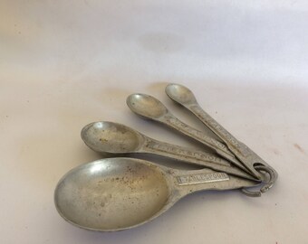 Vintage Aluminum Measuring Spoons