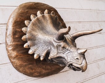 Triceratop Head sculpture, Triceratop Head Wall Mount, Triceratop Faux Taxidermy, Dinosaur Head Wall Mount