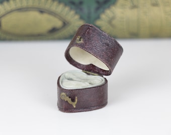 Antique Ring Box Heart Shaped Black Leather
