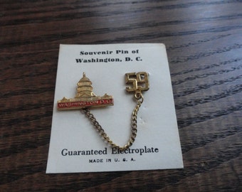 Souvenir Pin of Washington D.C. Capitol Building and '59