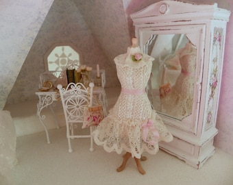 shabby chic miniature dress form- 1/12 scale