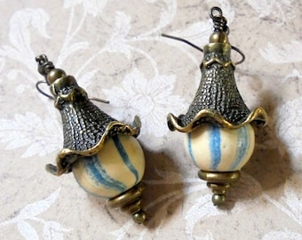 Blue and White Asian Style Pagoda Earrings (2728)