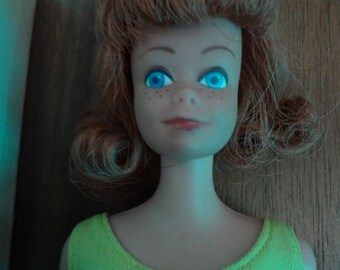 Barbie ~ #860 Midge with box