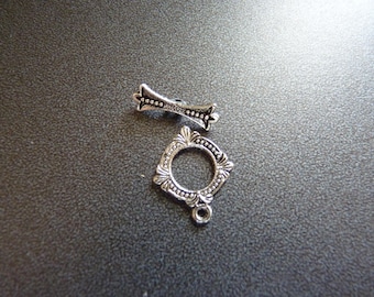 Chic metal Toggle clasp
