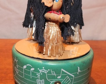 Vintage Metal Wind Up Hula Dancers Music Box