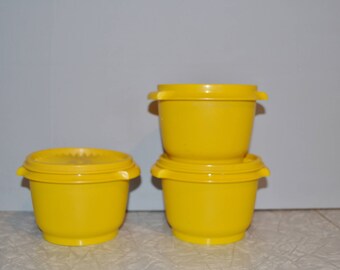 Joli lot de 6 mugs vintage Tupperware en très bel état année 70