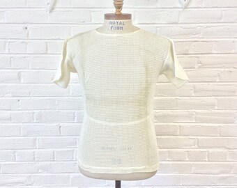 Vintage NOS 1930s 1940s Cream Knit Short Sleeve Cotton Shirt. Size S/M 2236