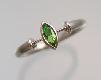 Gioielli di platino anello anello 960 Platinum Chromdiopsid Navette Platinum unico forgiato capolavoro