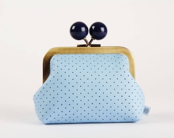 Metal frame coin purse with color bobble - Perforated baby blue - Color dad in faux leather / navy blue sky blue