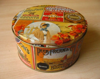 Tin Cannister "Bisquits".