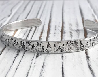 Mountains are Calling & I Must Go Inspirational Aluminum Cuff Bracelet Hand Stamped Inspirational Jewelry, Personalized Inspirational Custom