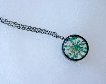 Teal Queen Anne's Lace Flower Necklace, Real Flower Necklace, Botanical Jewelry, Pressed Flower Jewelry