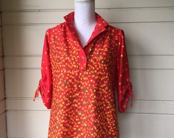 Vintage tulip print blouse