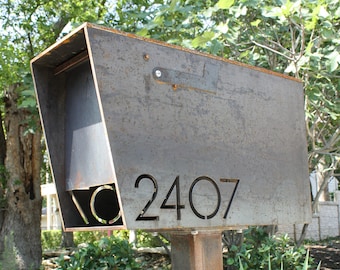 The Dexter Custom Mailbox - Steel Modern Metal Letter Box
