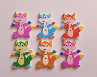 Set of 10 wooden Fox buttons