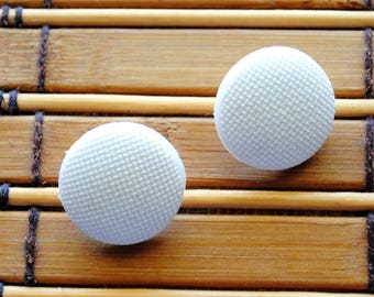 Vintage Buttons White Micro Weave shank style button