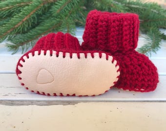 Baby booties, crib shoes, baby shoes, baby shower gift, crochet baby shoes, crochet baby booties, wool baby shoes, size 3-6 months