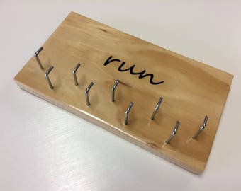 Running Medal Holder "run" (Customizable)