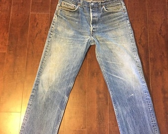 Closing Shop SALE 90's LEVIS jeans 501 W 33 Waist, Button fly 501s Levis