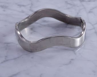 Wave Bracelet in Sterling Silver(b)