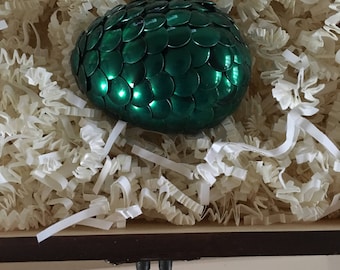Single dragon egg with chest